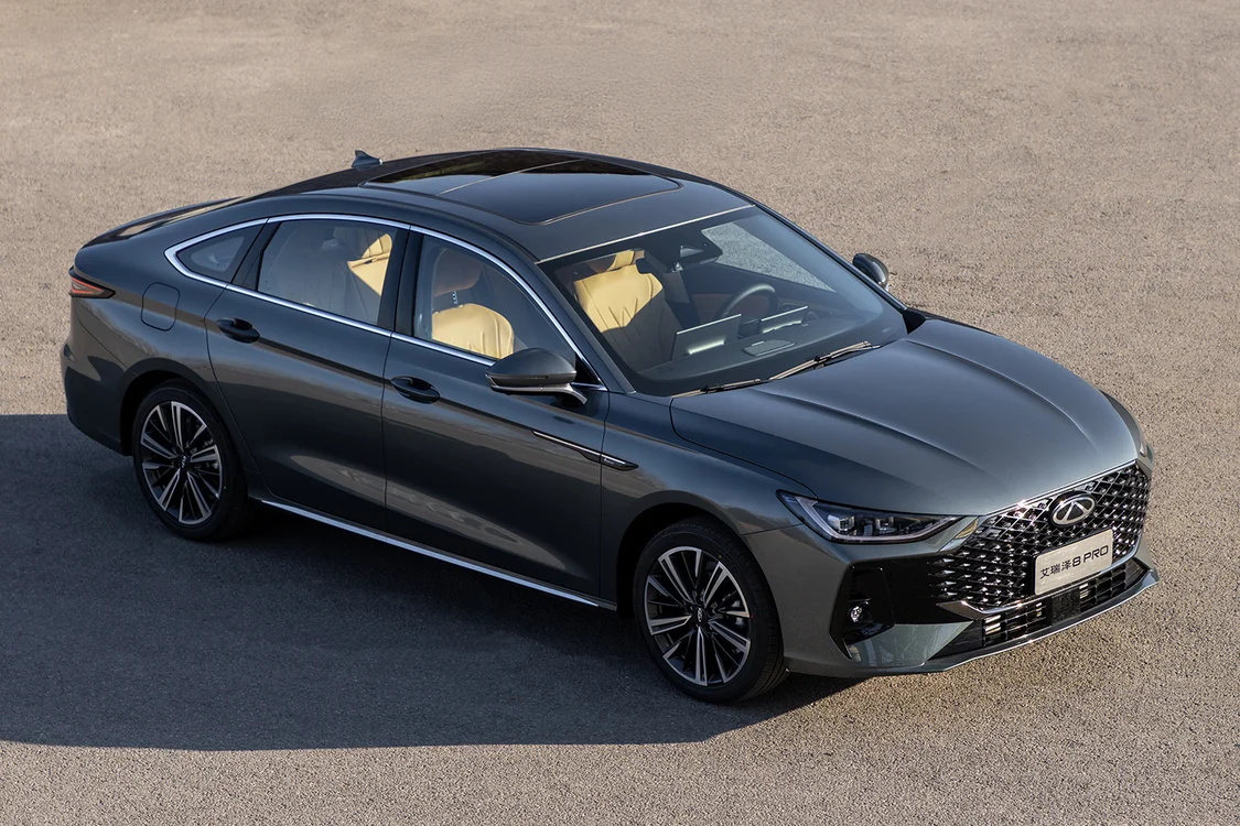 奇瑞艾瑞澤8 PRO開(kāi)啟預售，1.6T車(chē)型預售價(jià)11.99萬(wàn)元起